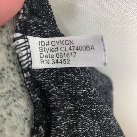 Sale   2 for $10 loungewear pajama pants grey black purple snowflake flowers L - Picture 9 of 9